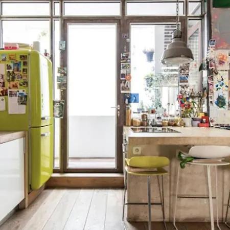 Two Bd Modern Loft Near Montmartre! Appartement Parijs